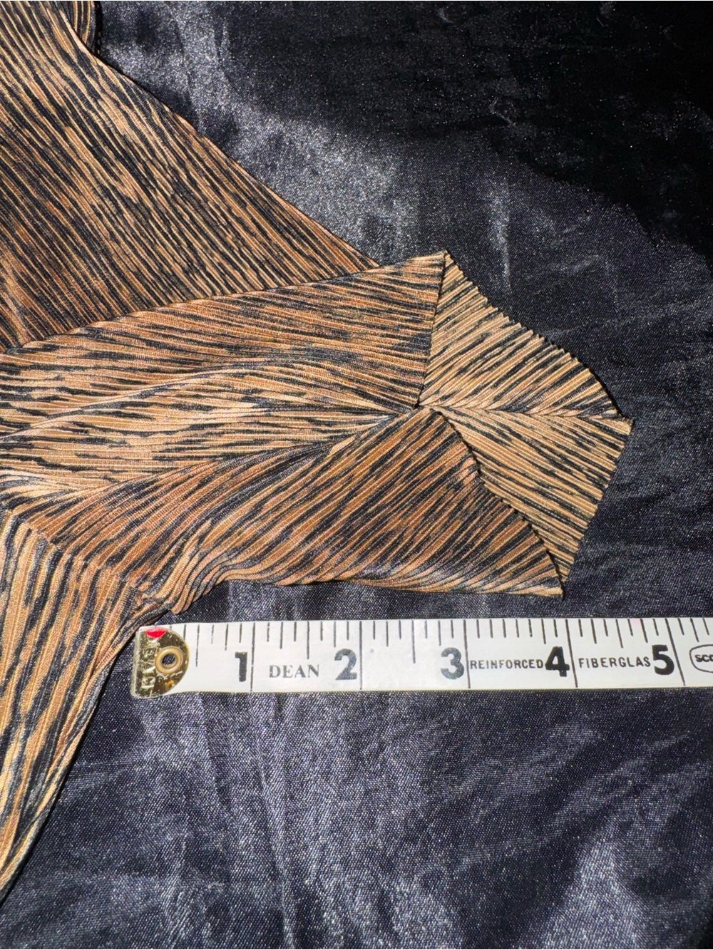 Scarlett Vintage 90s Metallic Gold Black Pleated Cocktail Midi Dress Size 9/10 - Picture 6 of 7
